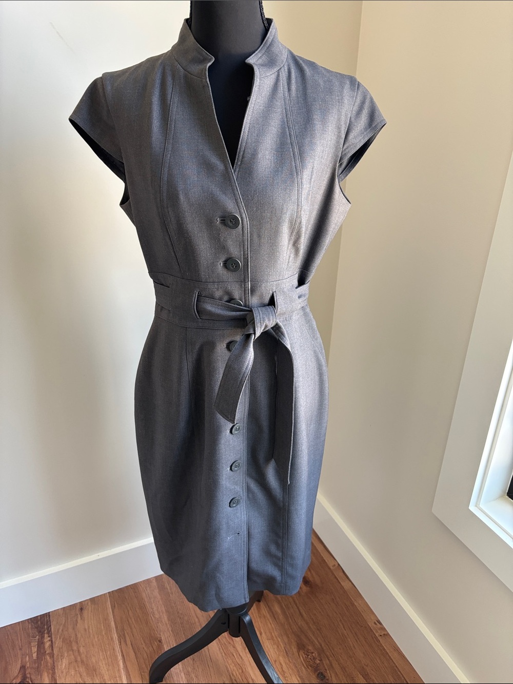 Calvin Klein Tailored Gray Button-Front Midi Dress with Tie Belt